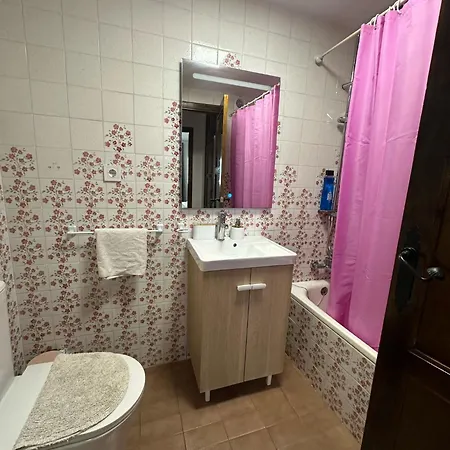 1 Valencia Apartment *